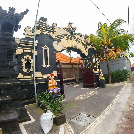 Putu Guest House Canggu Exterior foto