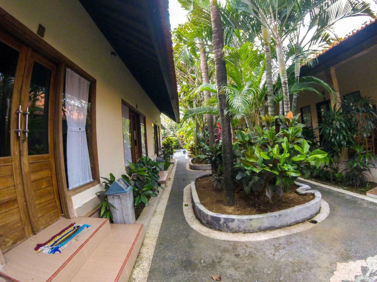 Putu Guest House Canggu Exterior foto