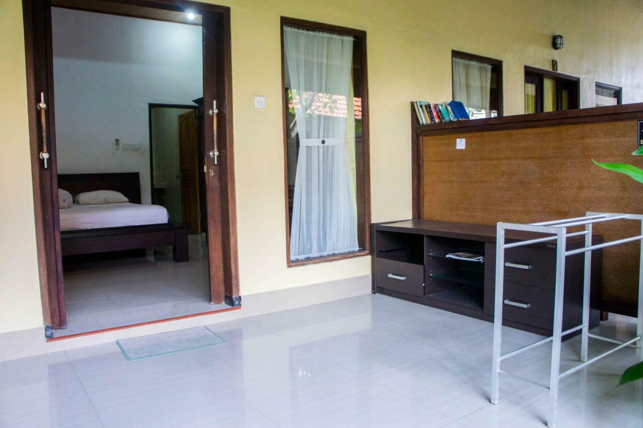 Putu Guest House Canggu Exterior foto